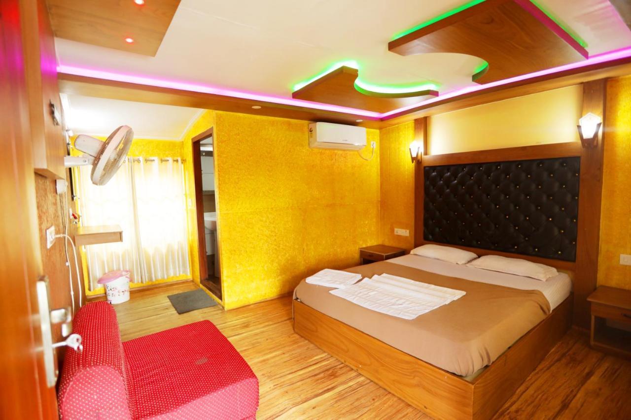 Harmony Houseboats Hotel Alappuzha Eksteriør billede