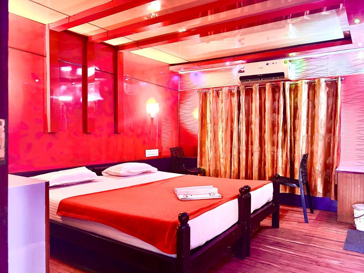 Harmony Houseboats Hotel Alappuzha Eksteriør billede