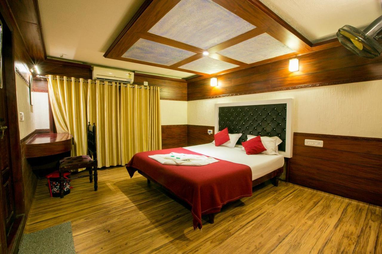 Harmony Houseboats Hotel Alappuzha Eksteriør billede